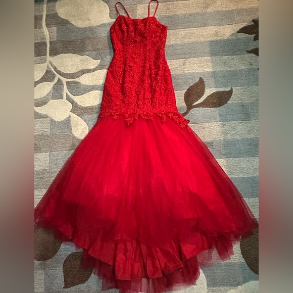 Camille La Vie Beaded Embroidered
Strappy Back Lace-Up Tulle Mermaid Dress B2 - Picture 3 of 8